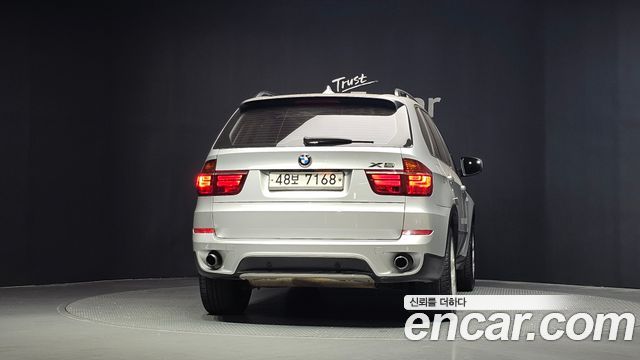 BMW X5 (E70) xDrive 35i 2011 — фото 4