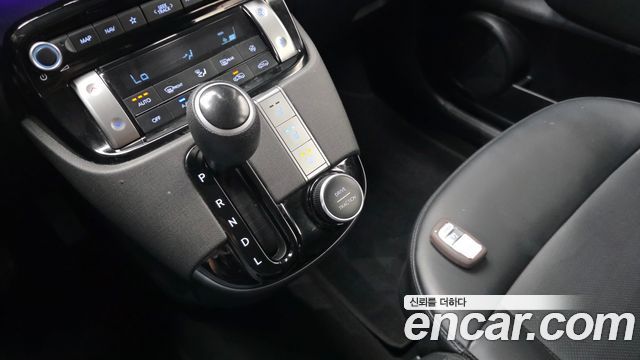 Hyundai Casper Inspiration 2023 — фото 9