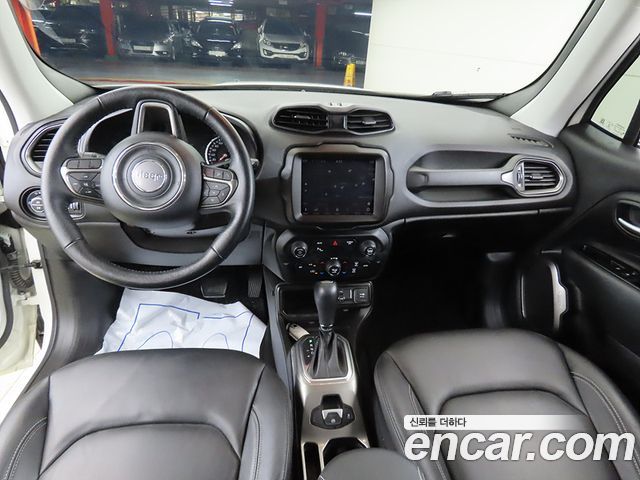 Jeep Renegade 2.4 Limited 2020 — фото 7