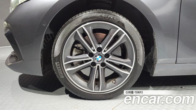 BMW 1 Series (F40) 120i Sports 2021 — фото 5