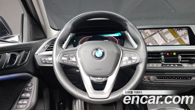 BMW 1 Series (F40) 120i Sports 2021 — фото 13