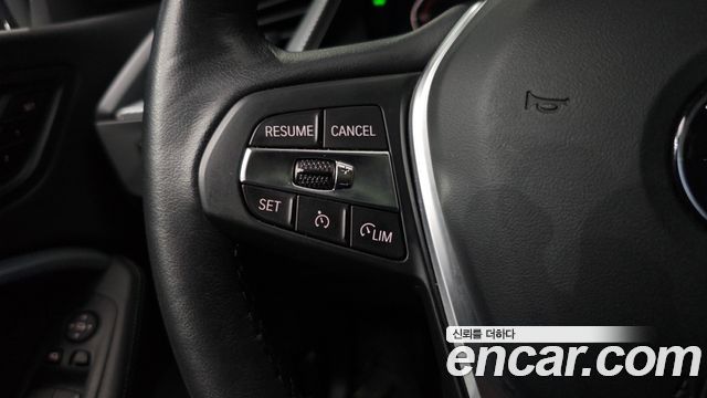 BMW 1 Series (F40) 120i Sports 2021 — фото 19
