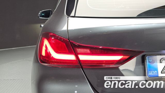 BMW 1 Series (F40) 120i Sports 2021 — фото 23