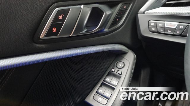 BMW 1 Series (F40) 120i Sports 2021 — фото 29