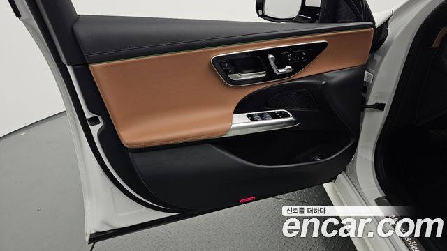 Mercedes-Benz E-Class (W214) E200 Avantgarde 2024 — фото 24