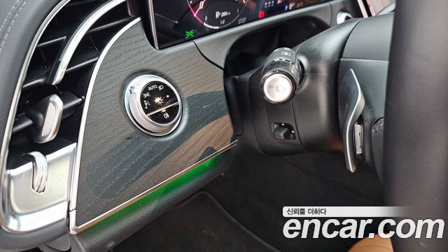 Mercedes-Benz E-Class (W214) E200 Avantgarde 2024 — фото 28