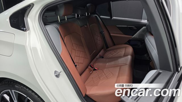 BMW 5 Series (G60) 530i xDrive M Sport 2025 — фото 11