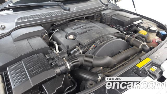 Land Rover Discovery 4 3.0 SDV6 SE 2013 — фото 6
