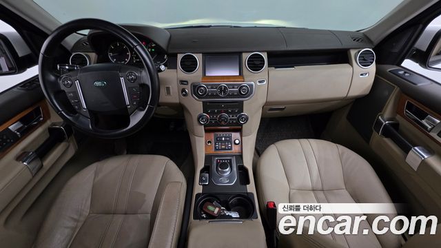 Land Rover Discovery 4 3.0 SDV6 SE 2013 — фото 7