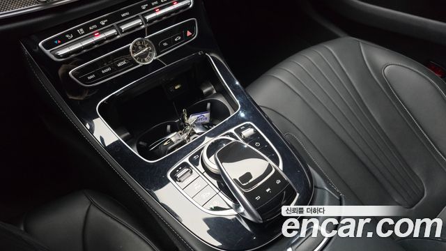 Mercedes-Benz CLS-Class (C257) CLS300d AMG Line 2019 — фото 17