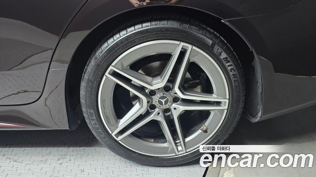 Mercedes-Benz CLS-Class (C257) CLS300d AMG Line 2019 — фото 21