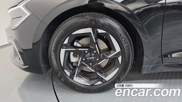 Kia K5 (III) 2.0 Prestige 2024 — фото 5