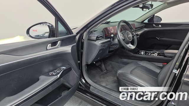 Kia K5 (III) 2.0 Prestige 2024 — фото 10
