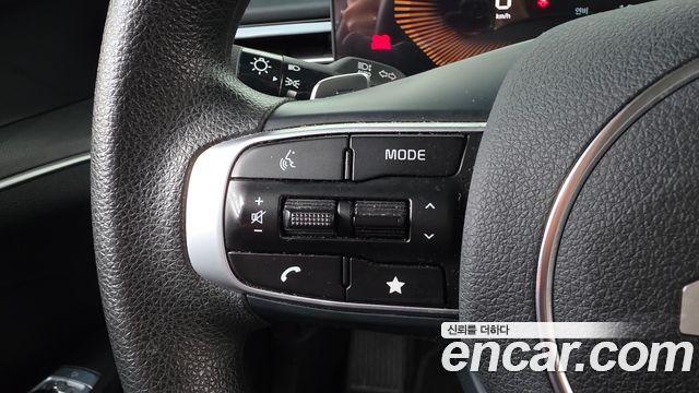 Kia K5 (III) 2.0 Prestige 2024 — фото 20