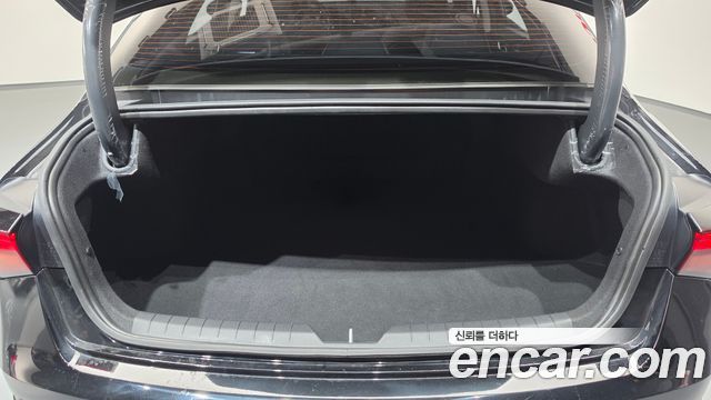 Kia K5 (III) 2.0 Prestige 2024 — фото 22