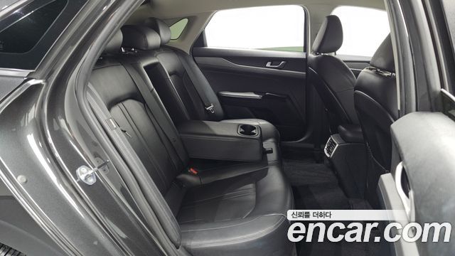 Kia K5 (III) 2.0 Prestige 2022 — фото 12