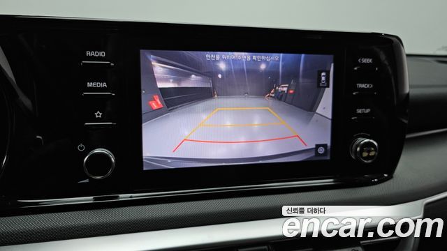Kia K5 (III) 2.0 Prestige 2022 — фото 17