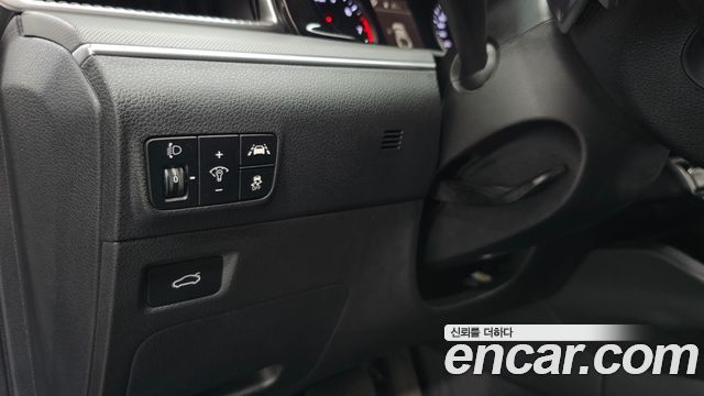 Kia K5 (III) 2.0 Prestige 2022 — фото 20