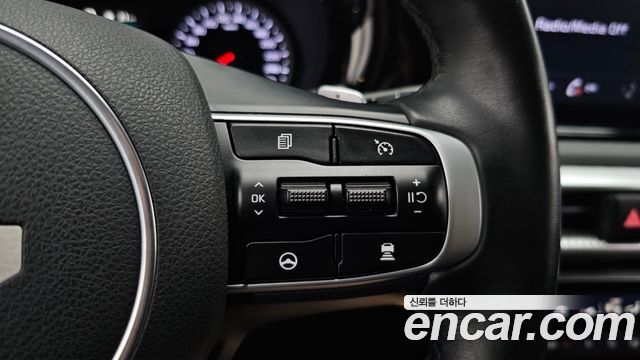 Kia K5 (III) 2.0 Prestige 2022 — фото 28
