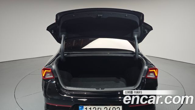 Kia K5 (III) 2.0 Noblesse 2023 — фото 40