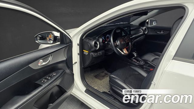 Kia K3 Prestige 2021 — фото 11