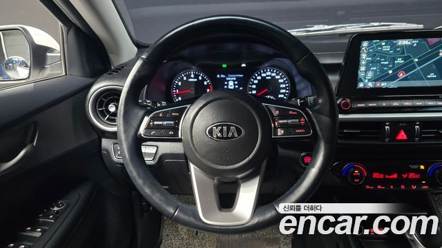 Kia K3 Prestige 2021 — фото 13