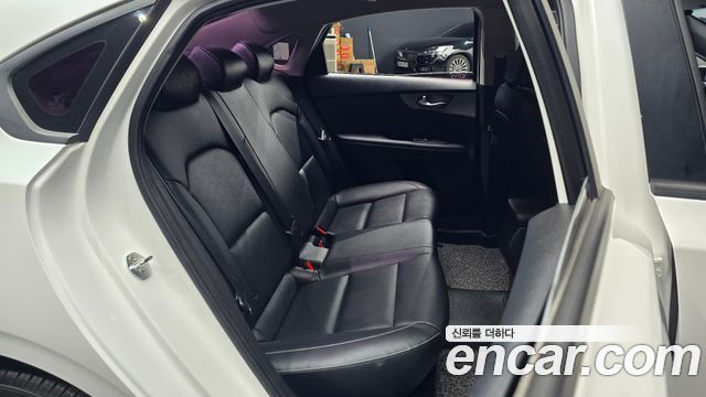 Kia K3 Prestige 2021 — фото 26