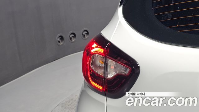 Renault Korea QM3 RE 2018 — фото 23