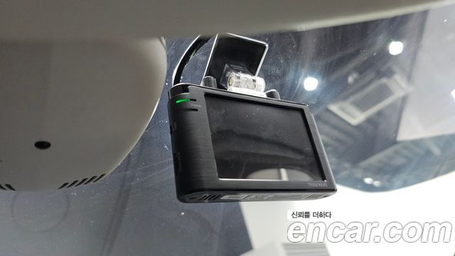 Renault Korea QM3 RE 2018 — фото 31