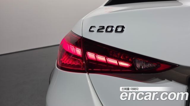 Mercedes-Benz C-Class (W206) C200 AMG Line 2025 — фото 29