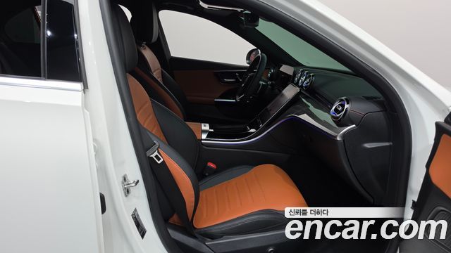 Mercedes-Benz C-Class (W206) C200 AMG Line 2025 — фото 32