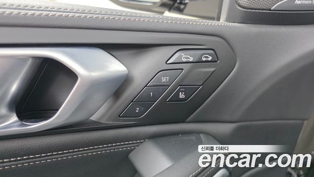BMW X6 (G06) xDrive40i M Sport 2024 — фото 28