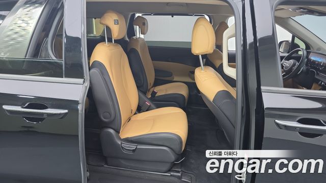 Kia Carnival (IV) Gasoline 9-Seater Noblesse 2023 — фото 11