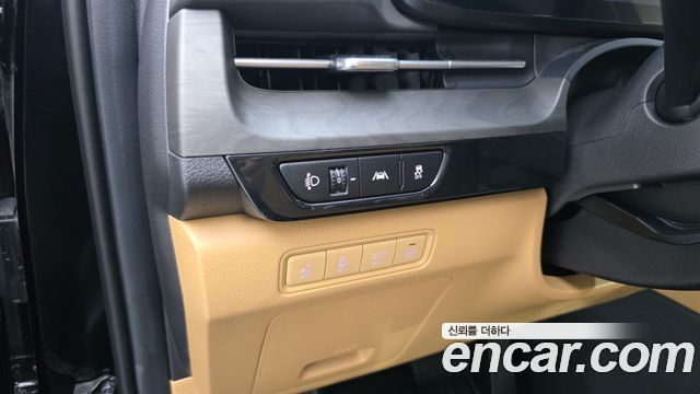 Kia Carnival (IV) Gasoline 9-Seater Noblesse 2023 — фото 12