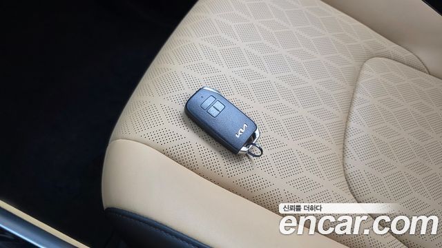 Kia Carnival (IV) Gasoline 9-Seater Noblesse 2023 — фото 18