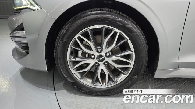 Kia K5 (III) 2.0 Prestige 2023 — фото 5
