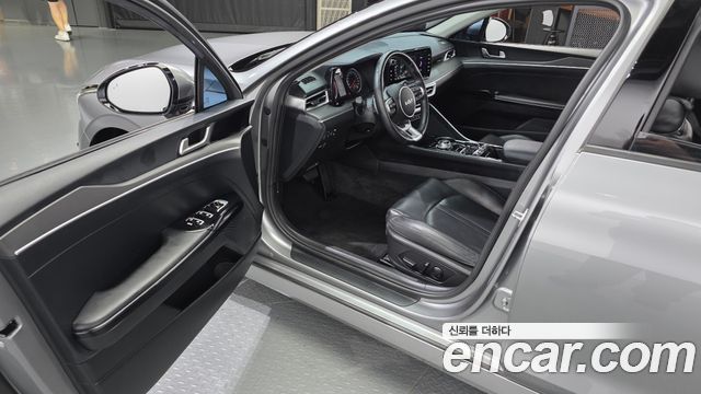 Kia K5 (III) 2.0 Prestige 2023 — фото 10