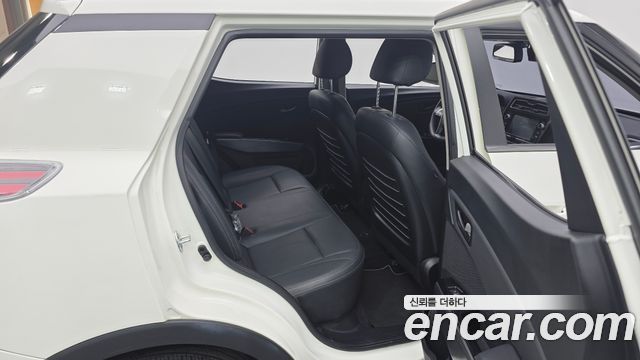 KG Mobility (SsangYong) Very New Tivoli Gasoline 1.5 2WD V1 2021 — фото 11