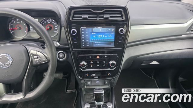 KG Mobility (SsangYong) Very New Tivoli Gasoline 1.5 2WD V1 2021 — фото 14