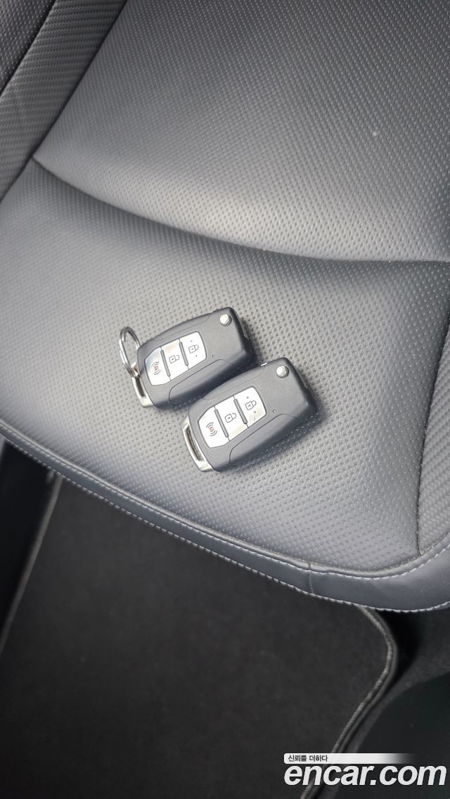 KG Mobility (SsangYong) Very New Tivoli Gasoline 1.5 2WD V1 2021 — фото 19