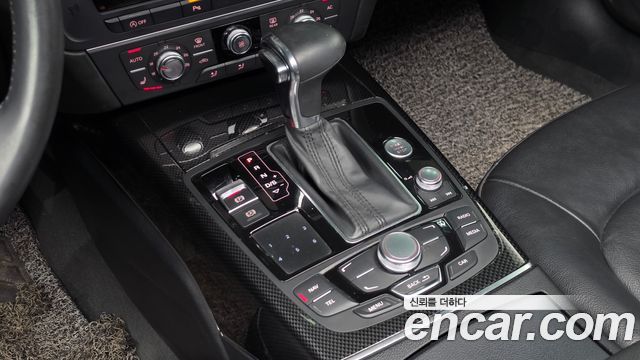 Audi A6 3.0 TFSI Quattro C7 2013 — фото 9