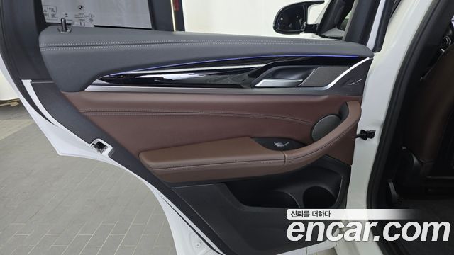 BMW X4 (G02) xDrive M40i 2024 — фото 25