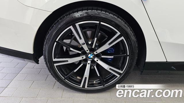 BMW 5 Series (G60) 530i xDrive M Sport 2024 — фото 5