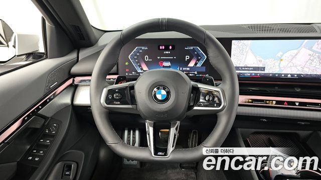 BMW 5 Series (G60) 530i xDrive M Sport 2024 — фото 17