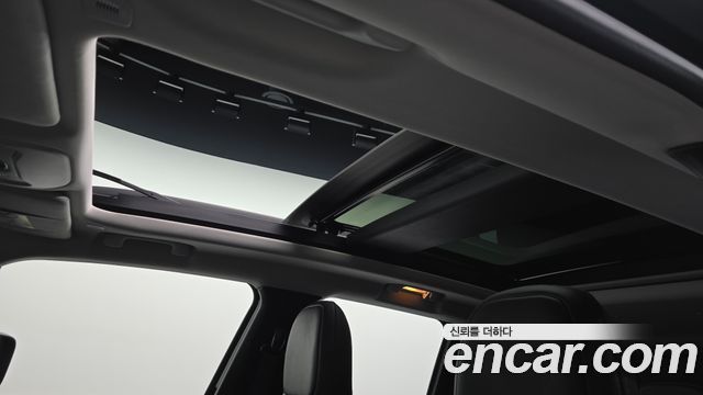 Jeep Renegade 2.4 Limited 2021 — фото 20