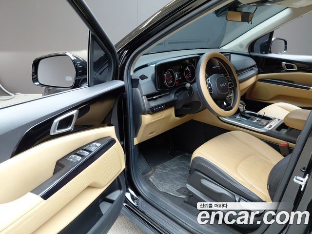 Kia Carnival (IV) Diesel 9-Seater Prestige 2023 — фото 10