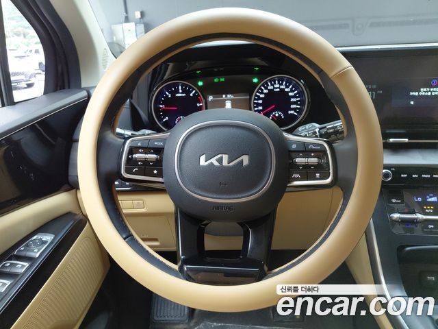 Kia Carnival (IV) Diesel 9-Seater Prestige 2023 — фото 13