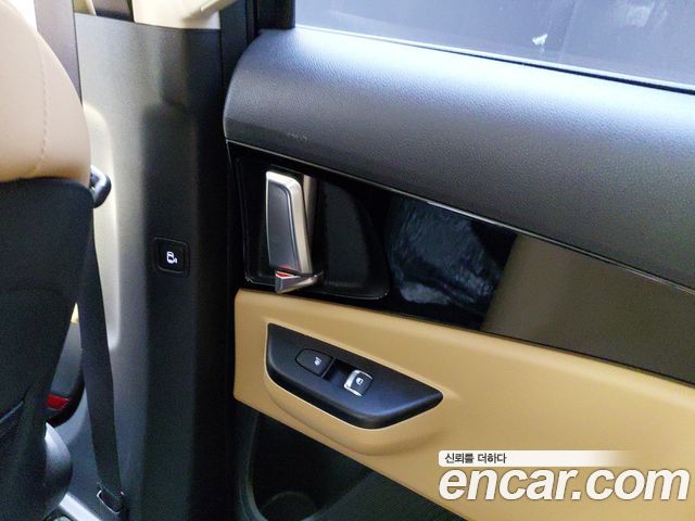 Kia Carnival (IV) Diesel 9-Seater Prestige 2023 — фото 18