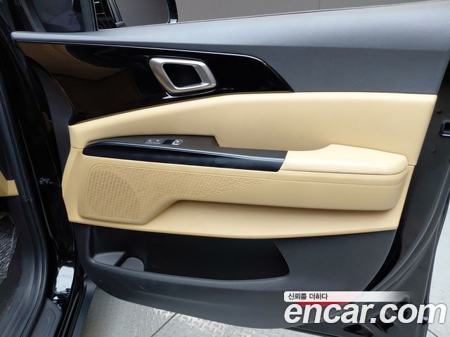 Kia Carnival (IV) Diesel 9-Seater Prestige 2023 — фото 24