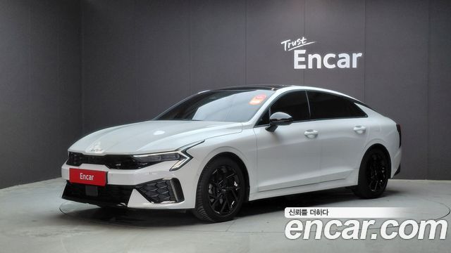 Kia K5 Hybrid (III) Signature 2024 — фото 1